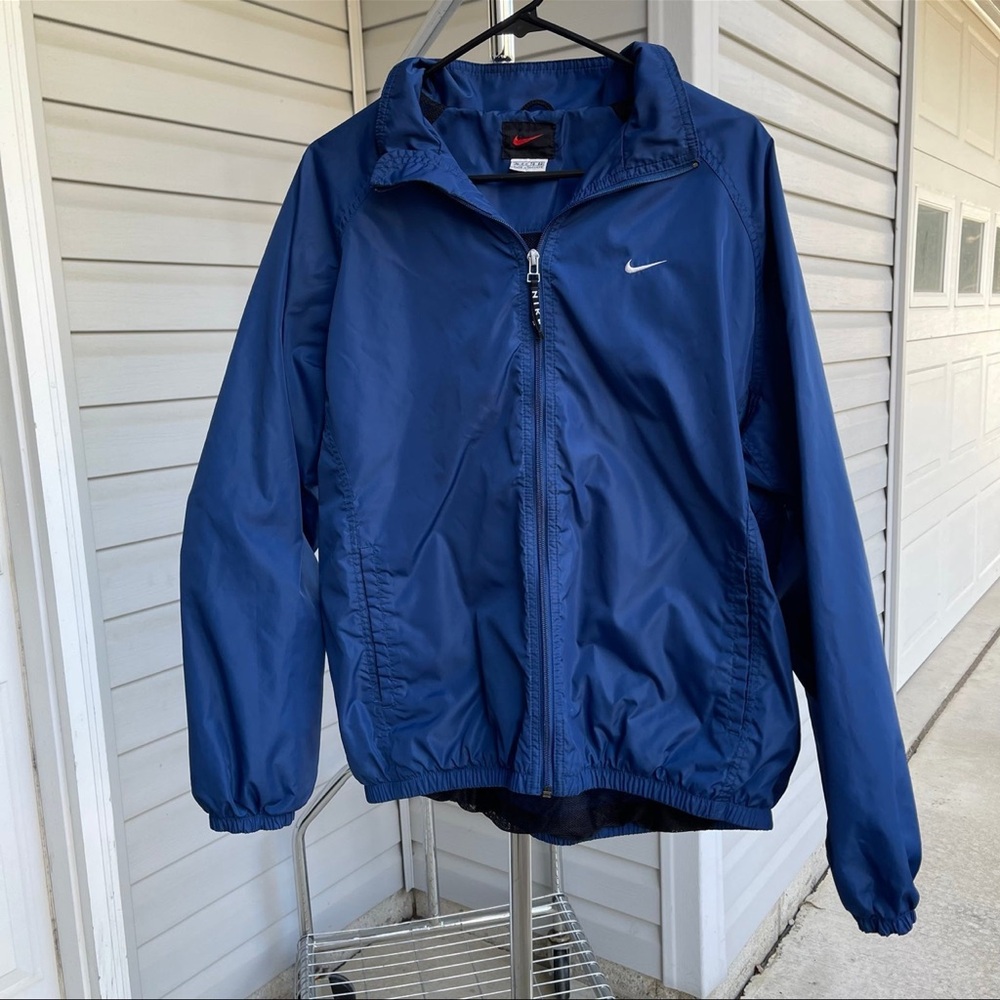 Vintage NIKE Navy Windbreaker